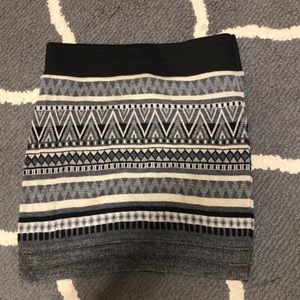 Aztec Print Mini Skirt w/ thick elastic waistband